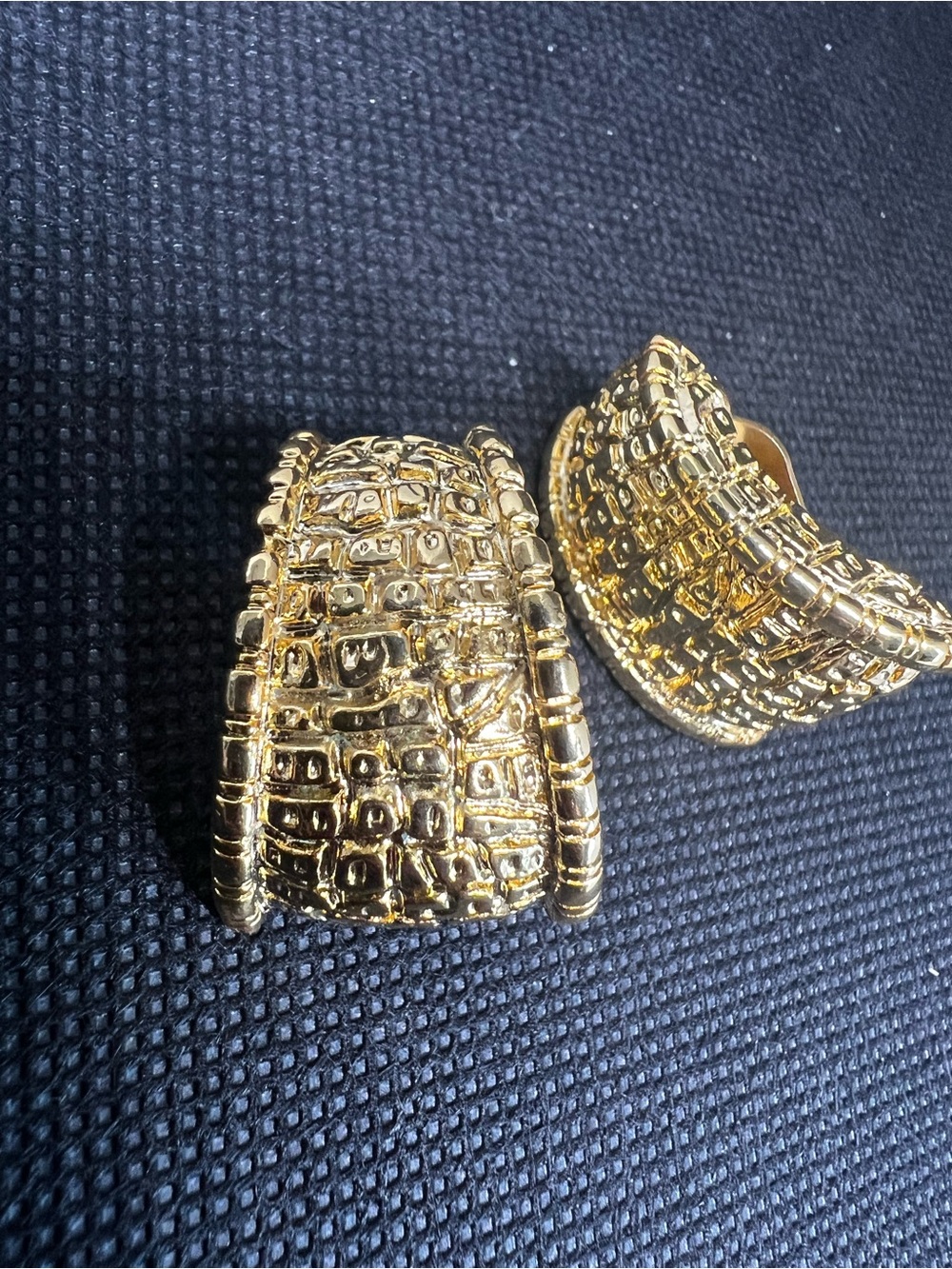 Gold-Tone Textured Clip-On Earrings - Women Jewelry- Vintage 80-90 Era
